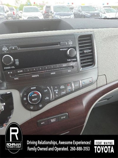 2011 Toyota Sienna XLE