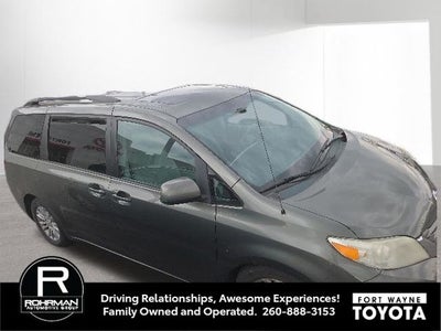 2011 Toyota Sienna XLE