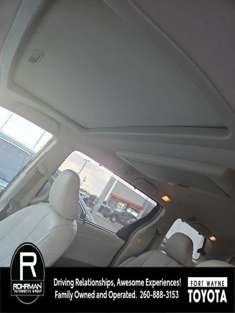 2011 Toyota Sienna XLE