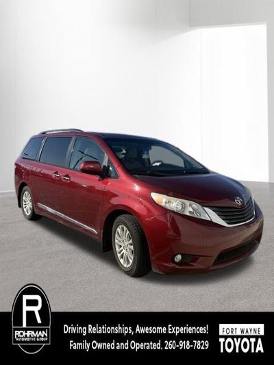 2011 Toyota Sienna XLE