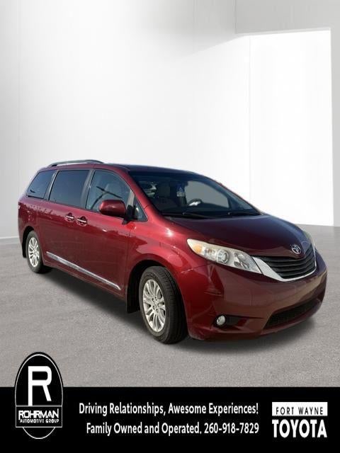 2011 Toyota Sienna XLE