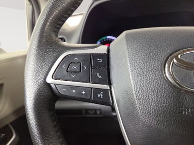 2024 Toyota Sienna XLE 8 Passenger