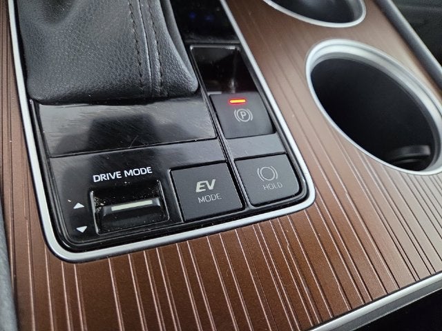 2024 Toyota Sienna XLE 8 Passenger
