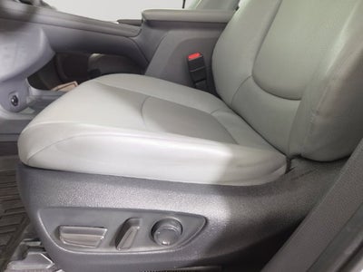 2024 Toyota Sienna XLE 8 Passenger