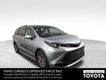 2025 Toyota Sienna XLE 8 Passenger