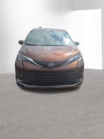 2021 Toyota Sienna XLE 7 Passenger
