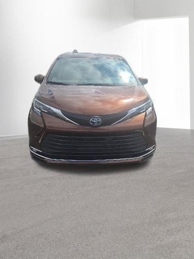 2021 Toyota Sienna XLE 7 Passenger