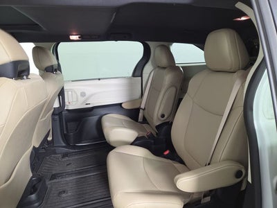 2023 Toyota Sienna XLE 7 Passenger