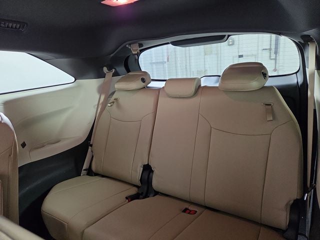 2023 Toyota Sienna XLE 7 Passenger