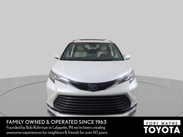 2023 Toyota Sienna XLE 7 Passenger