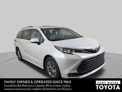 2023 Toyota Sienna XLE 7 Passenger