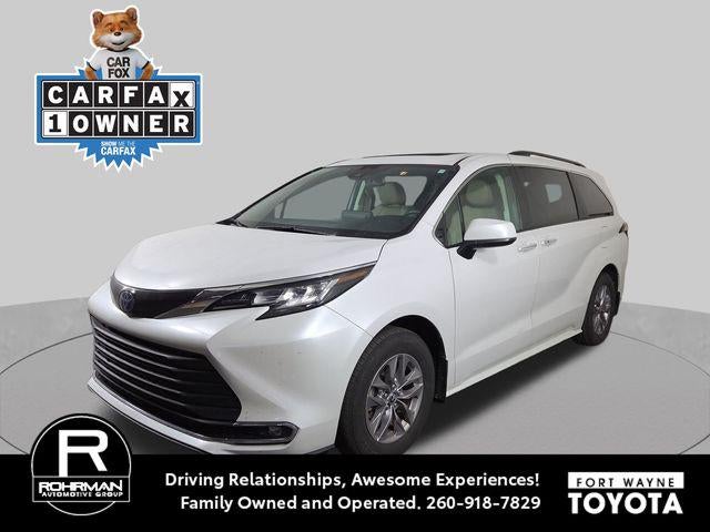 2023 Toyota Sienna XLE 7 Passenger