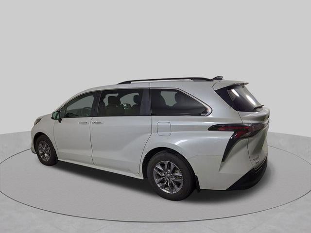 2023 Toyota Sienna XLE 7 Passenger