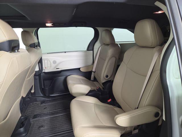 2023 Toyota Sienna XLE 7 Passenger