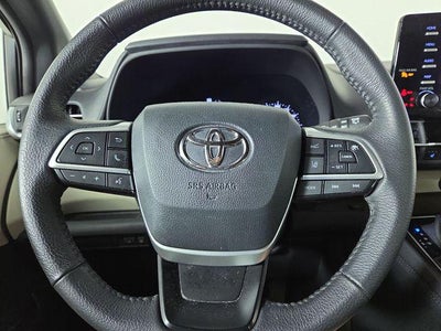 2023 Toyota Sienna XLE 7 Passenger