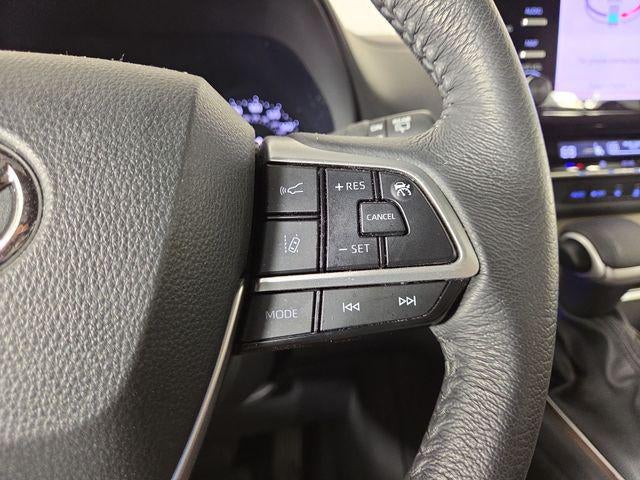 2023 Toyota Sienna XLE 7 Passenger
