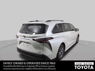 2023 Toyota Sienna XLE 7 Passenger