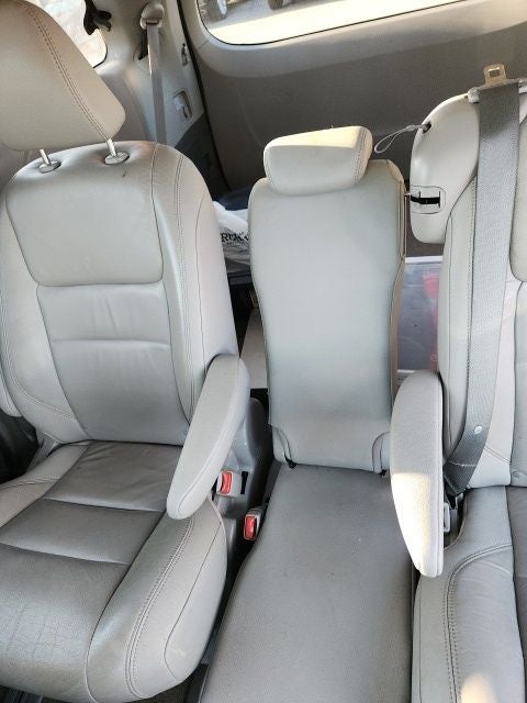 2019 Toyota Sienna XLE 8 Passenger