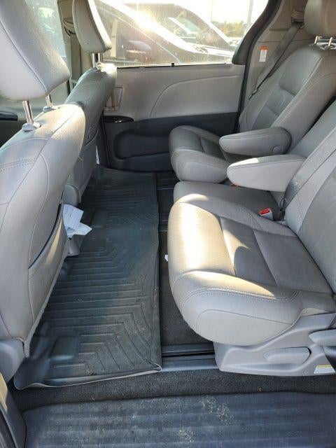 2019 Toyota Sienna XLE 8 Passenger