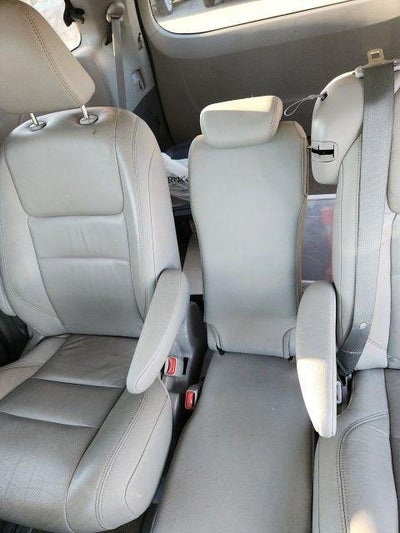 2019 Toyota Sienna XLE 8 Passenger