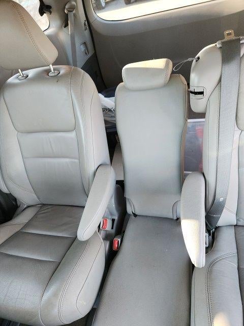 2019 Toyota Sienna XLE 8 Passenger