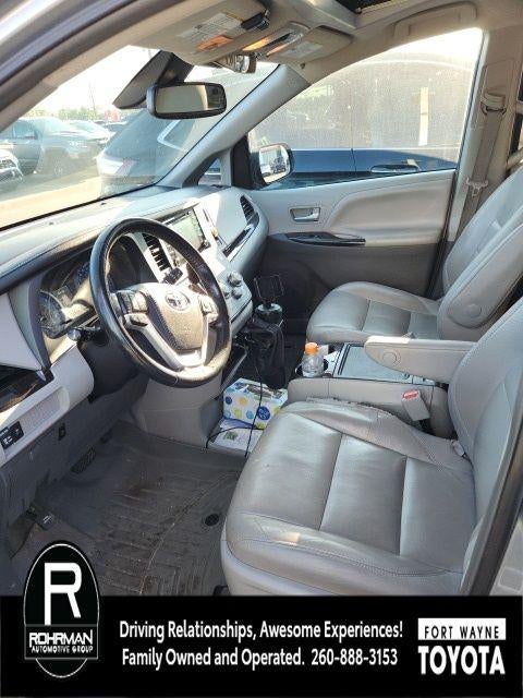 2019 Toyota Sienna XLE 8 Passenger