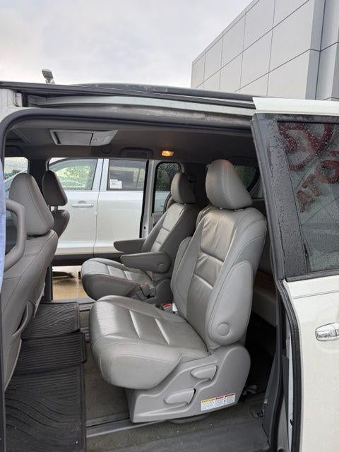 2017 Toyota Sienna XLE Premium 8 Passenger