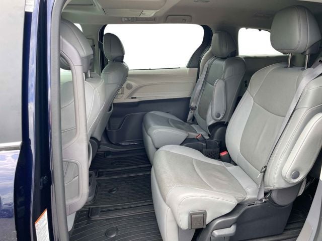 2023 Toyota Sienna Limited 7 Passenger