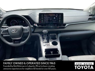 2023 Toyota Sienna Limited 7 Passenger