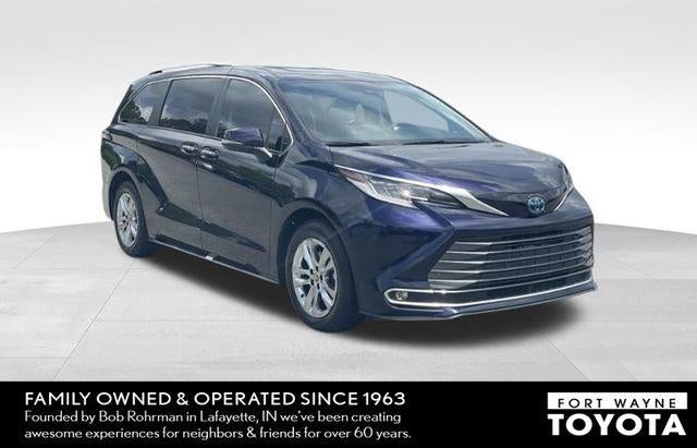 2023 Toyota Sienna Limited 7 Passenger