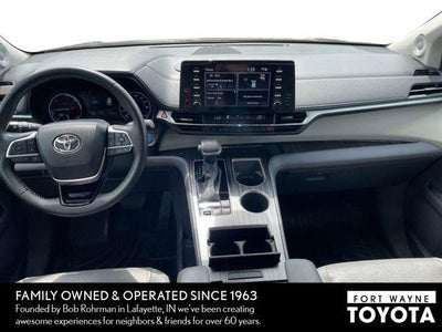 2023 Toyota Sienna Limited 7 Passenger