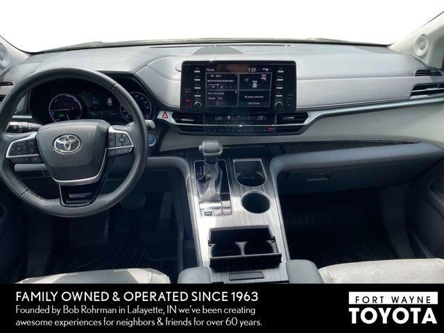 2023 Toyota Sienna Limited 7 Passenger