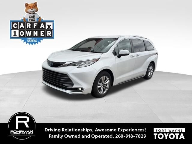 2023 Toyota Sienna Limited 7 Passenger