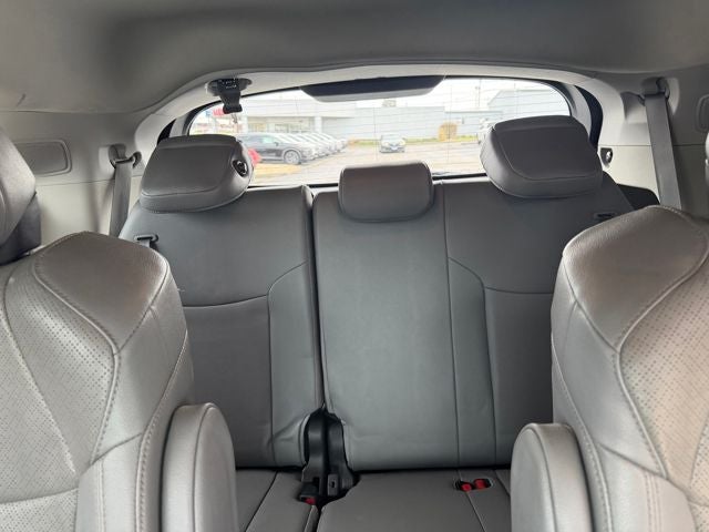 2023 Toyota Sienna Limited 7 Passenger