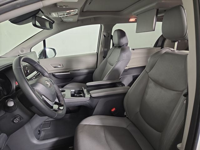 2023 Toyota Sienna Limited 7 Passenger