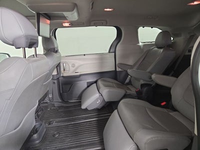 2023 Toyota Sienna Limited 7 Passenger