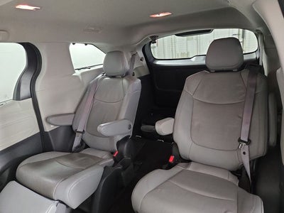 2023 Toyota Sienna Limited 7 Passenger
