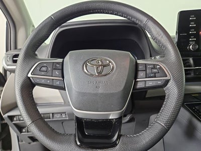 2023 Toyota Sienna Limited 7 Passenger