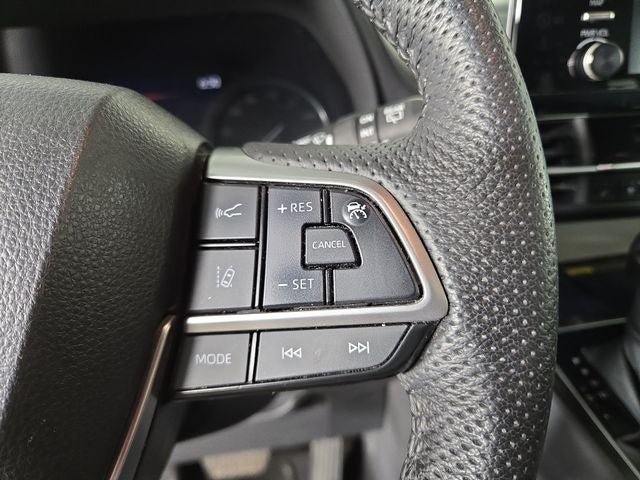 2023 Toyota Sienna Limited 7 Passenger