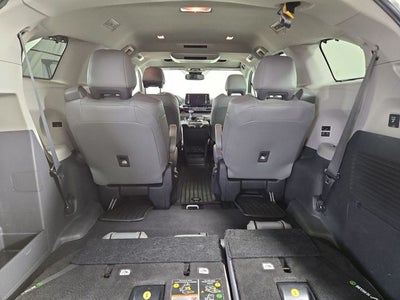 2023 Toyota Sienna Limited 7 Passenger