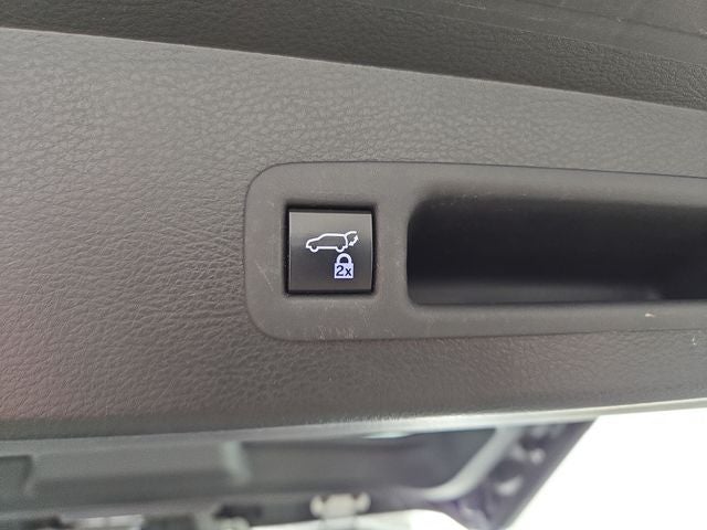 2023 Toyota Sienna Limited 7 Passenger
