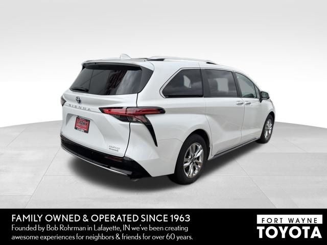 2023 Toyota Sienna Limited 7 Passenger