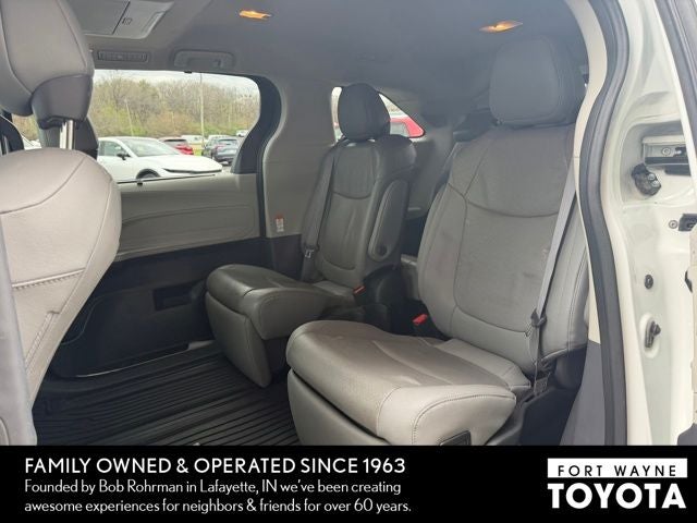 2023 Toyota Sienna Limited 7 Passenger