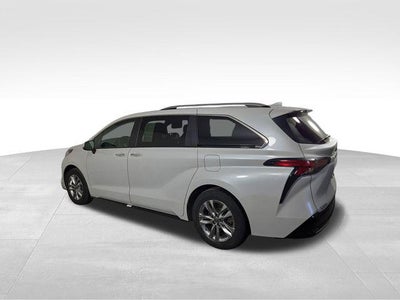 2023 Toyota Sienna Limited 7 Passenger