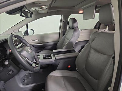 2023 Toyota Sienna Limited 7 Passenger