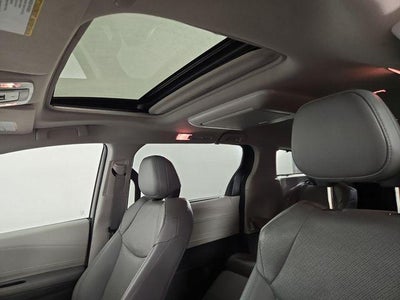 2023 Toyota Sienna Limited 7 Passenger