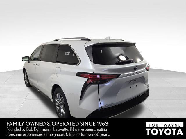 2023 Toyota Sienna Limited 7 Passenger