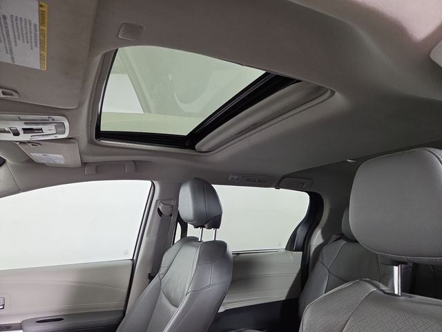 2024 Toyota Sienna Limited 7 Passenger