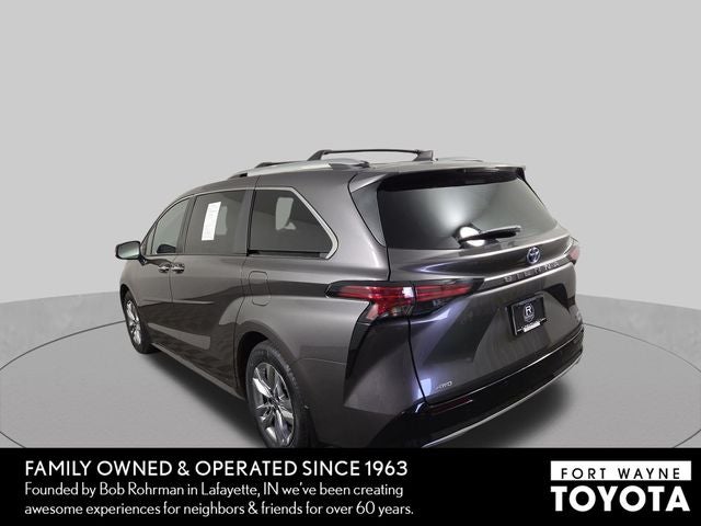 2024 Toyota Sienna Limited 7 Passenger