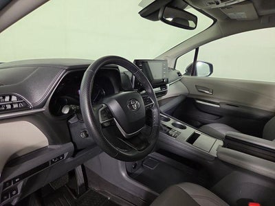 2024 Toyota Sienna Limited 7 Passenger